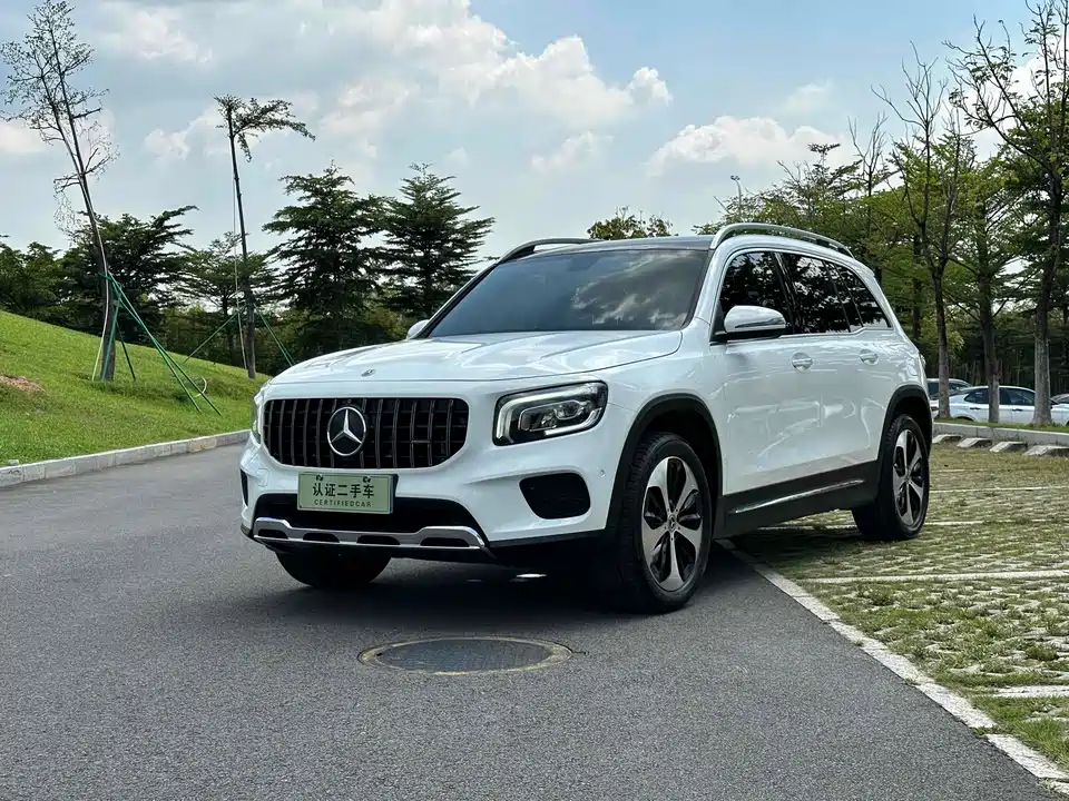 Mercedes-Benz GLB