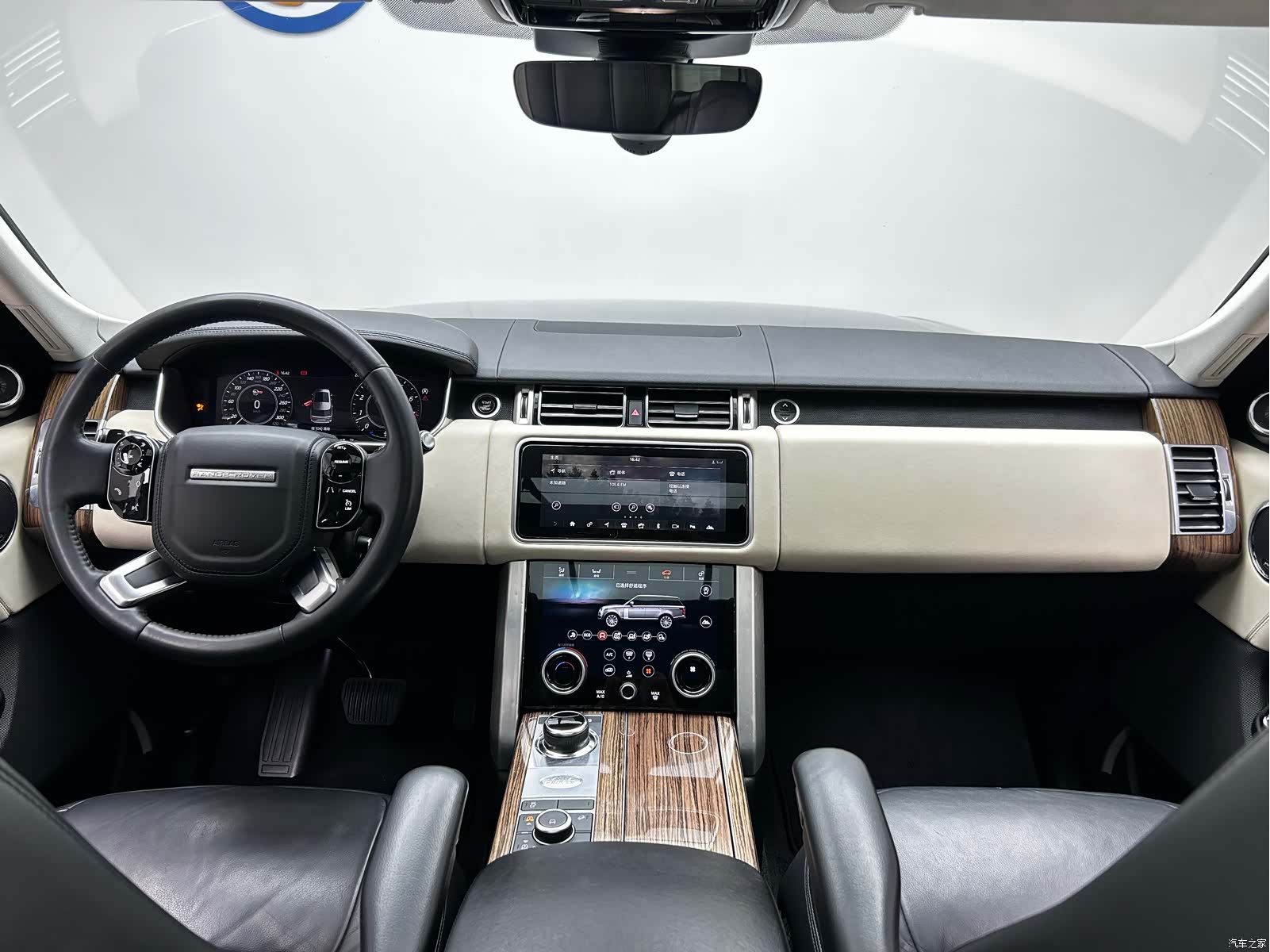 Land Rover Range Rover, 2019 16