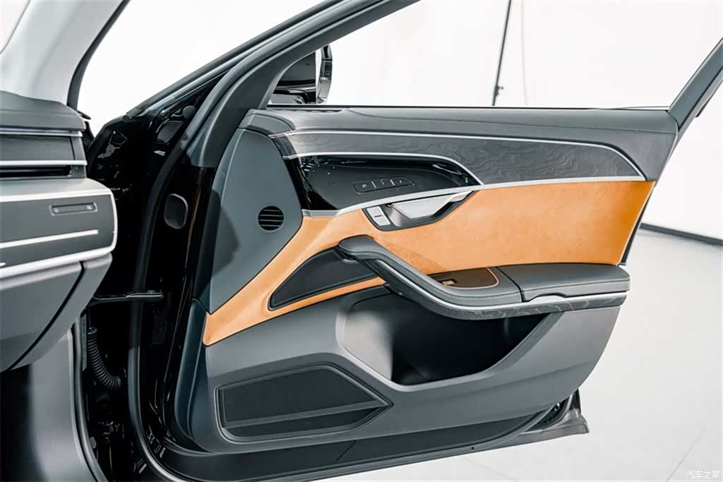 Audi A8L, 2023 15