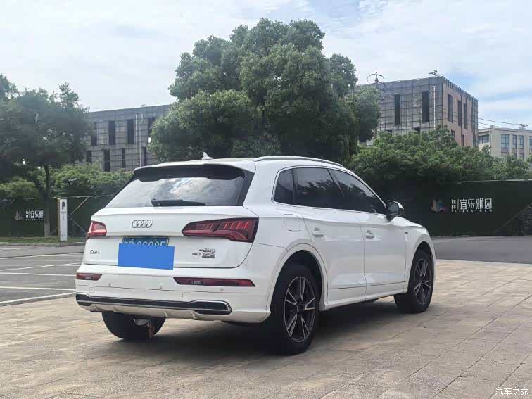 Audi Q5L, 2020 6