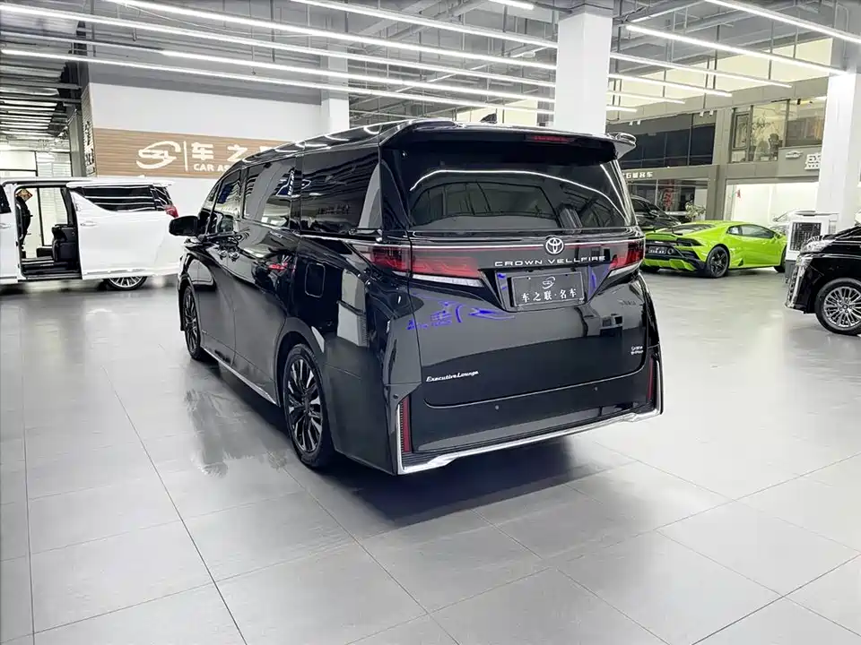 Toyota Wilfa