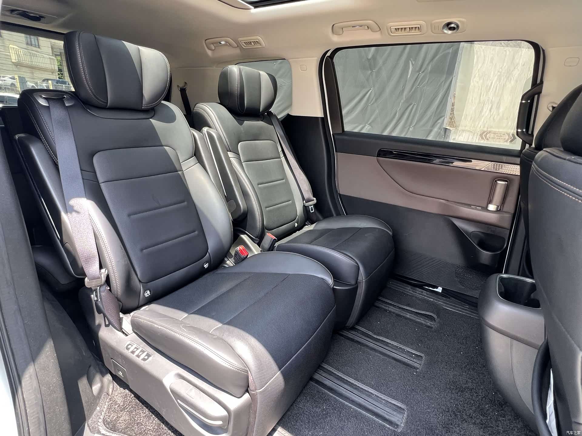 Trumpchi E8, 2024 19