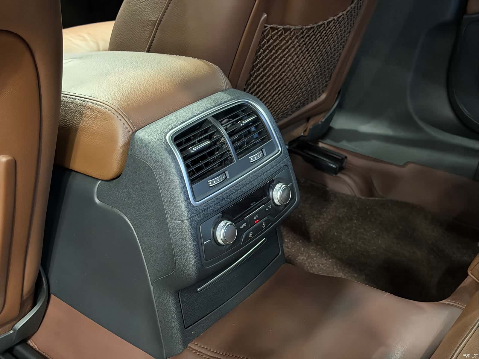 Audi A6L, 2018 9