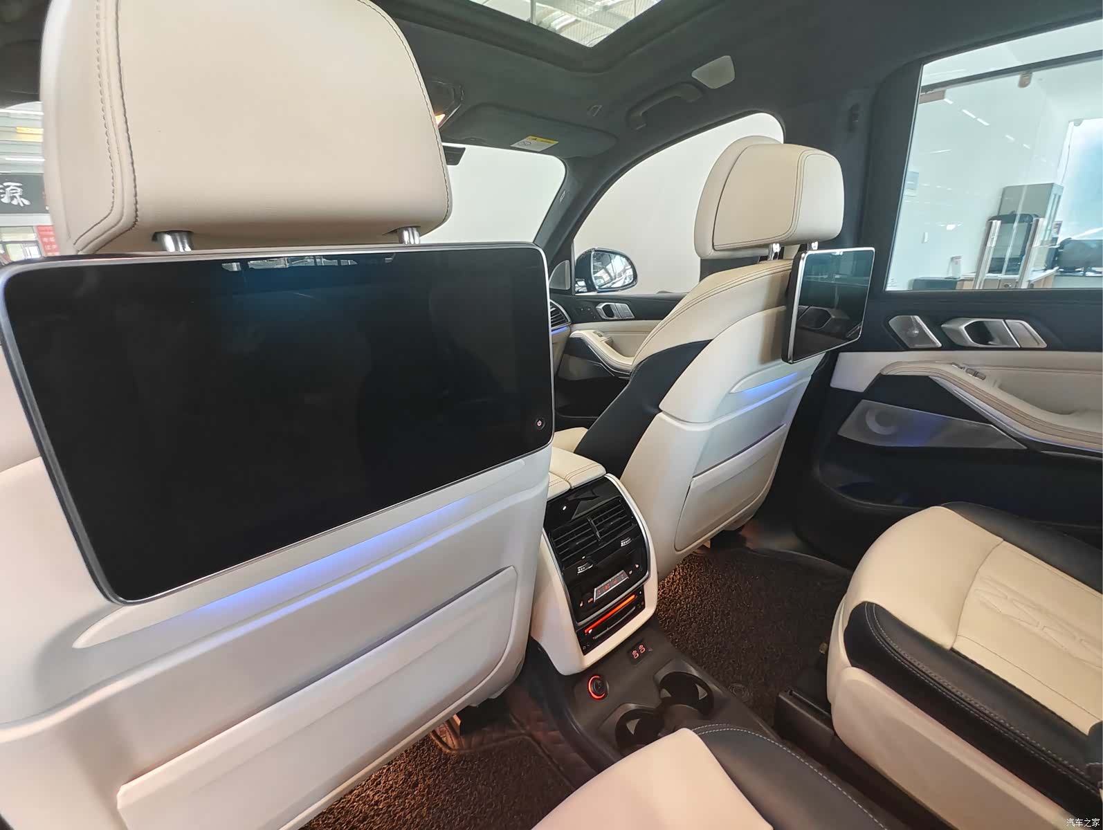 BMW X7, 2021 16