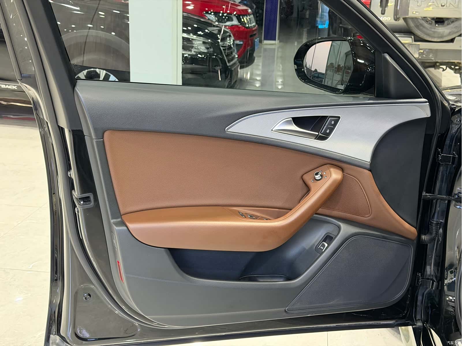 Audi A6L, 2018 3