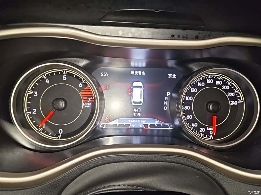 Jeep Cherokee, 2018 12