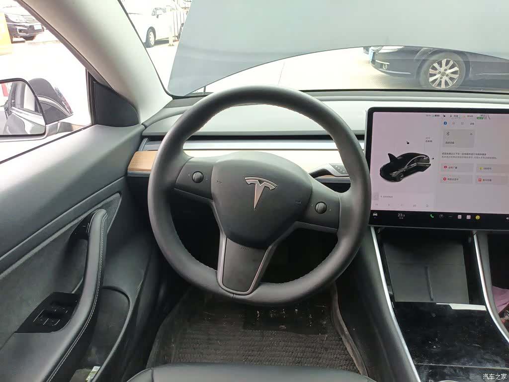 Tesla Model 3, 2020 7