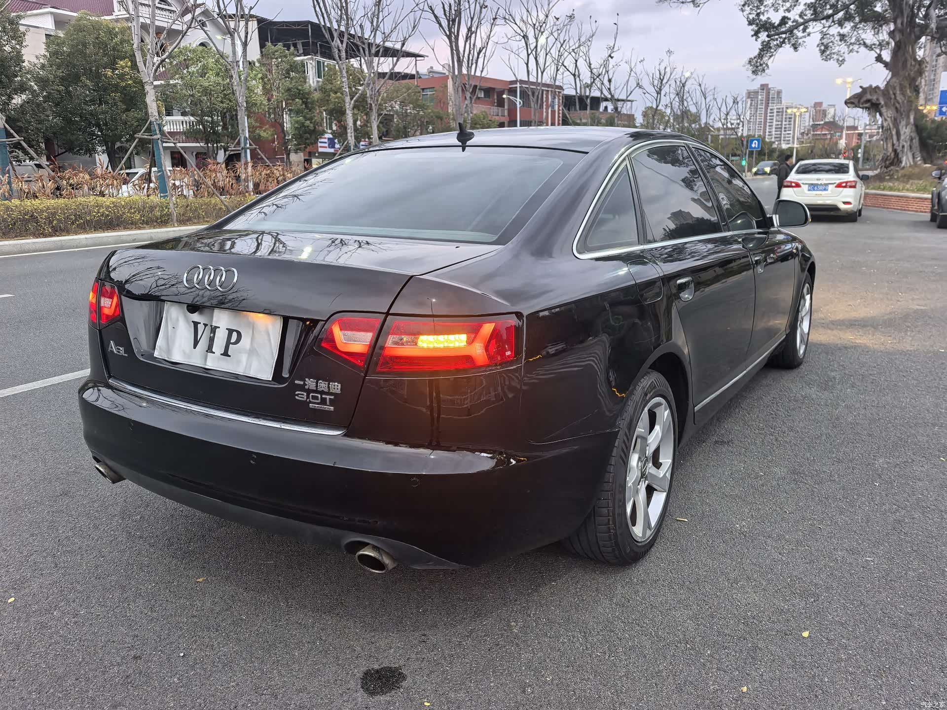 Audi A6L, 2011 30