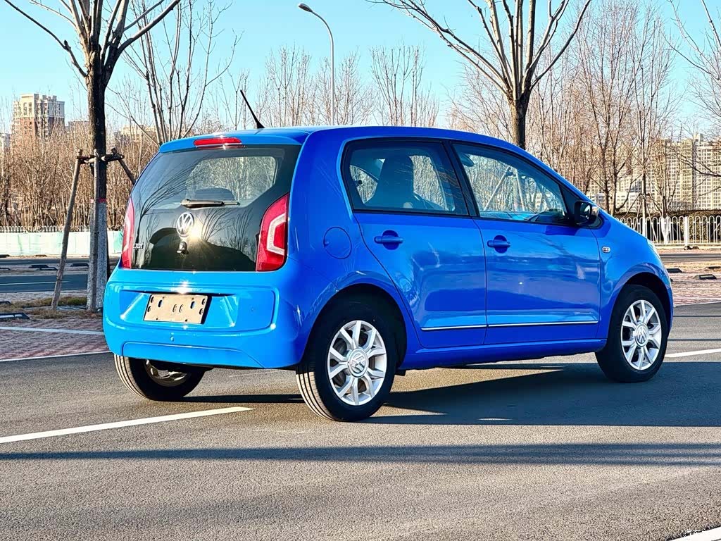 Volkswagen up, 2016 4