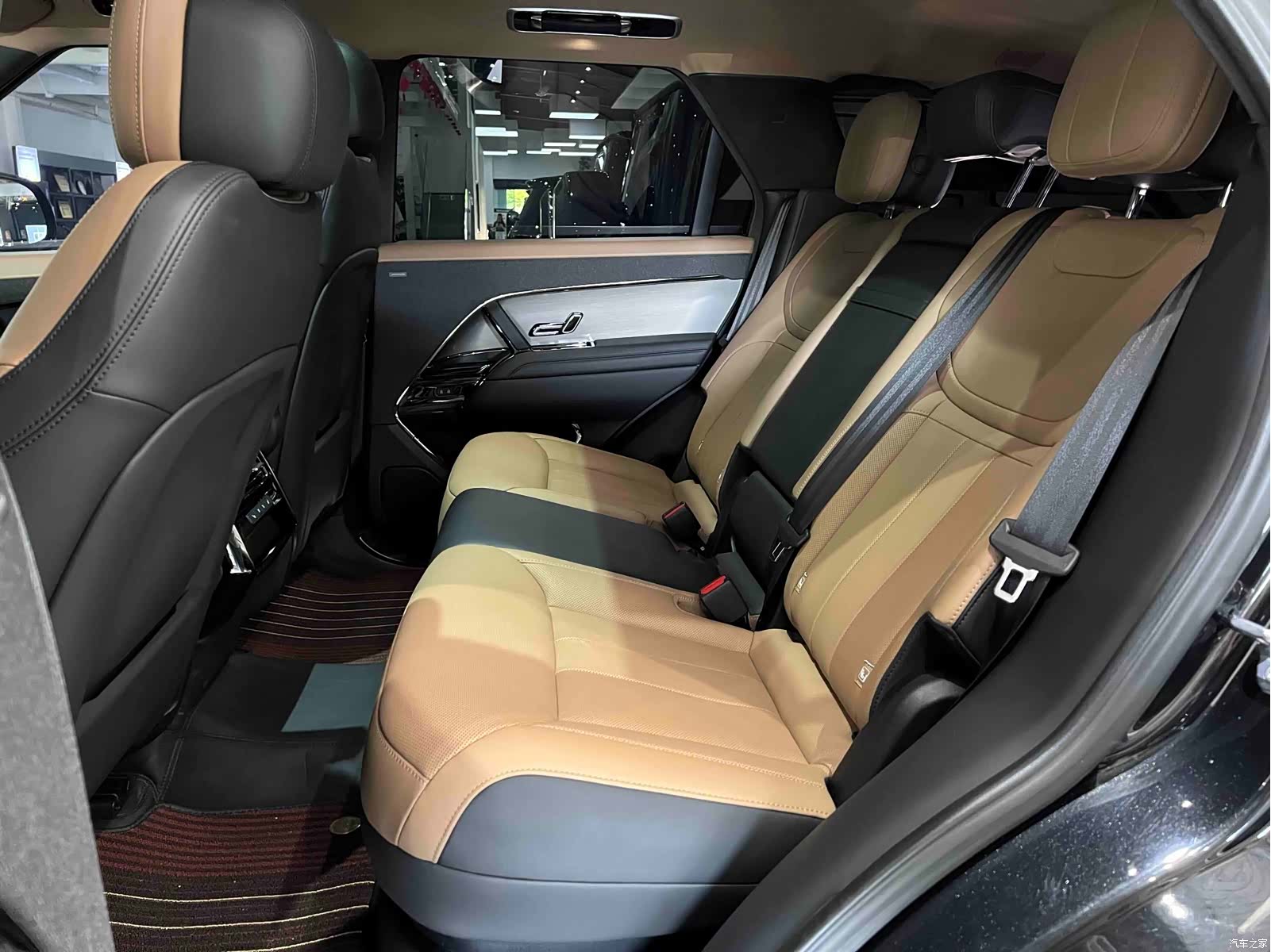 Land Rover Range Rover, 2023 26