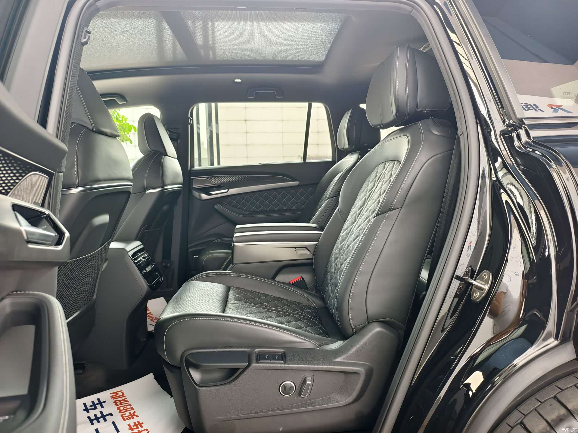 Audi Q6, 2025 7