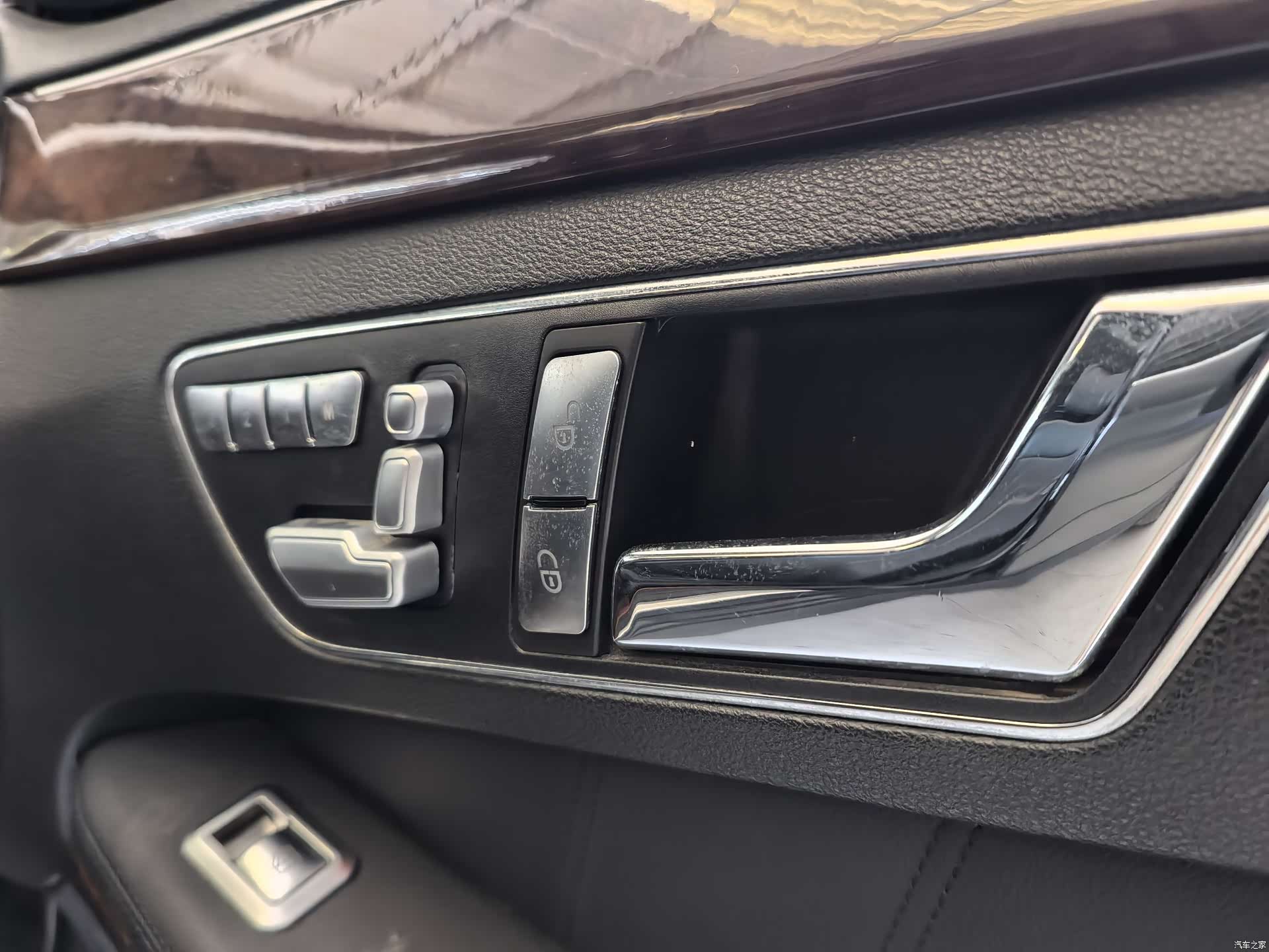 Mercedes-Benz E-Class, 2013 11