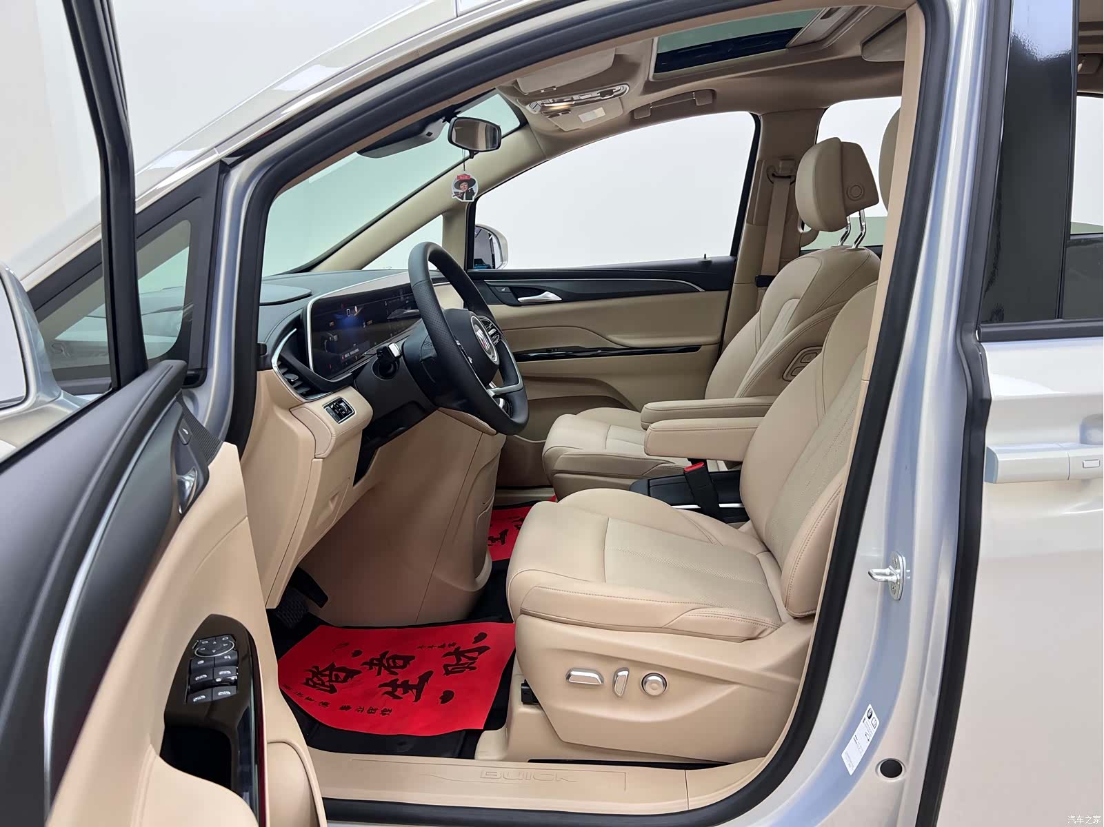 Buick GL8, 2025 15