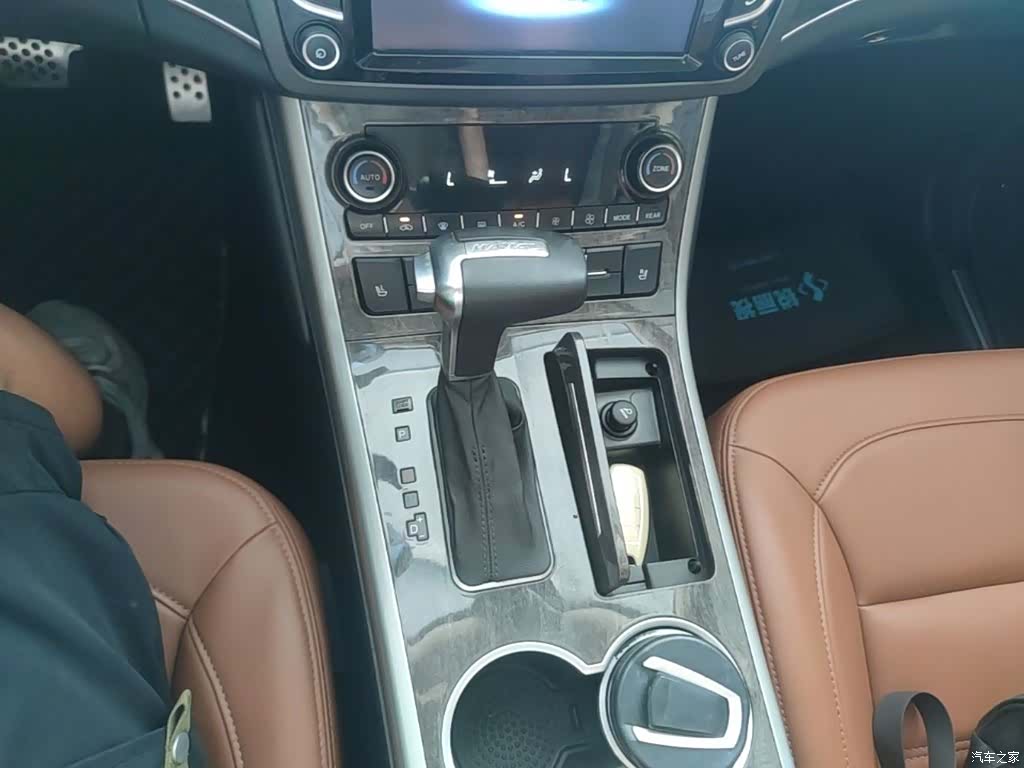 Haval H8, 2017 14