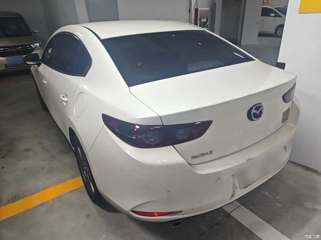 Mazda Mazda3, 2020 все фото