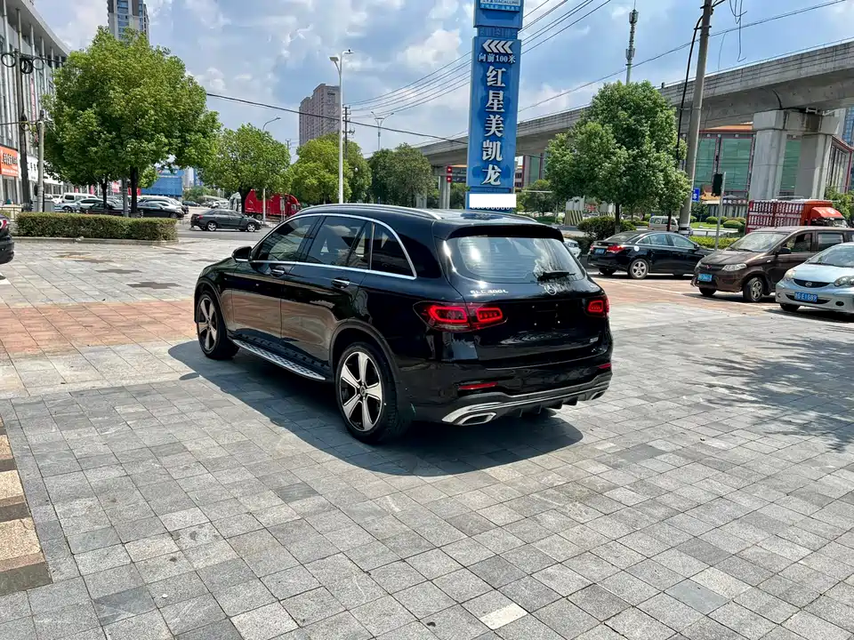 Mercedes-Benz GLC Mercedes-Benz GLC