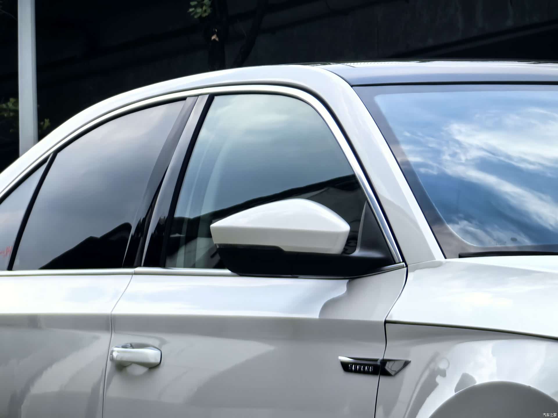 Skoda Superb, 2018 8