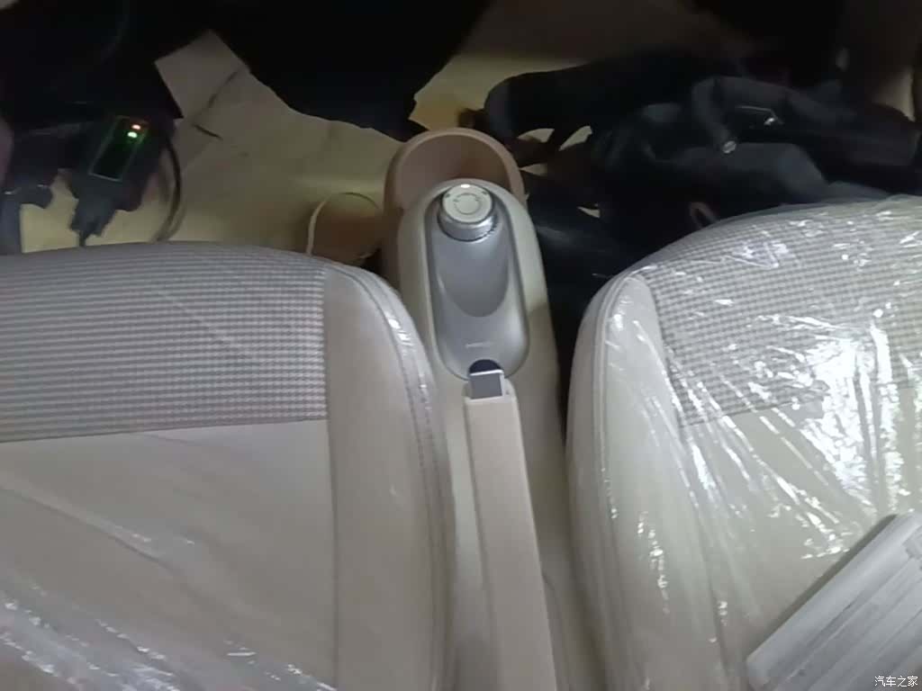Wuling MINIEV, 2026 14