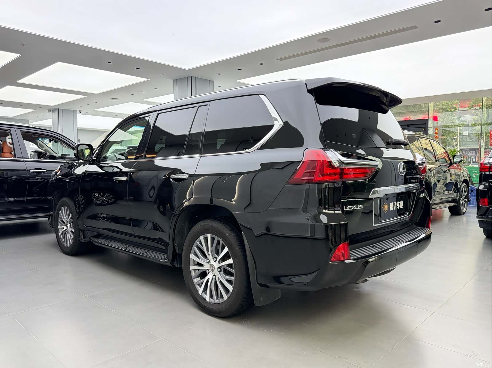Lexus LX, 2017 23
