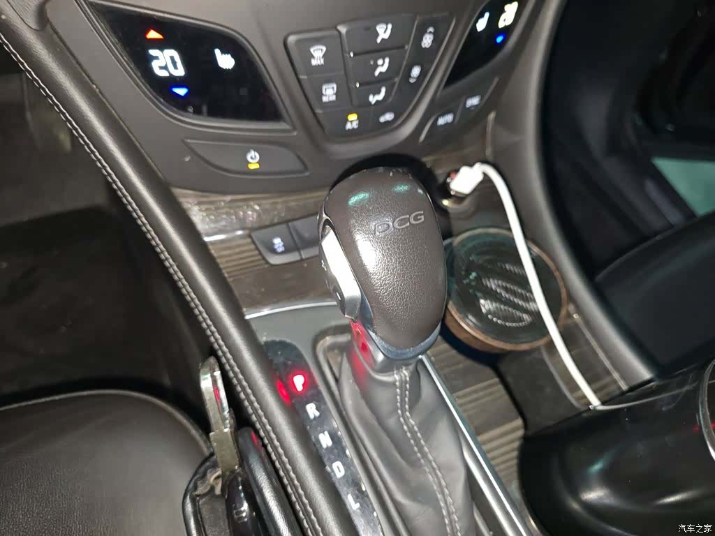 Buick Envision Plus, 2020 7