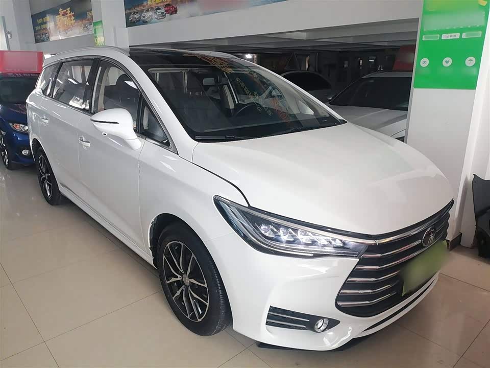 BYD Song MAX