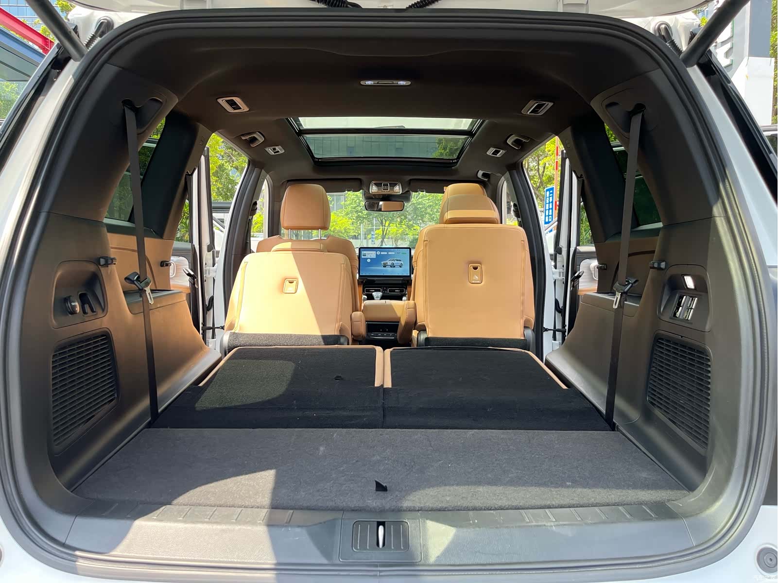Trumpchi ES9, 2023 24
