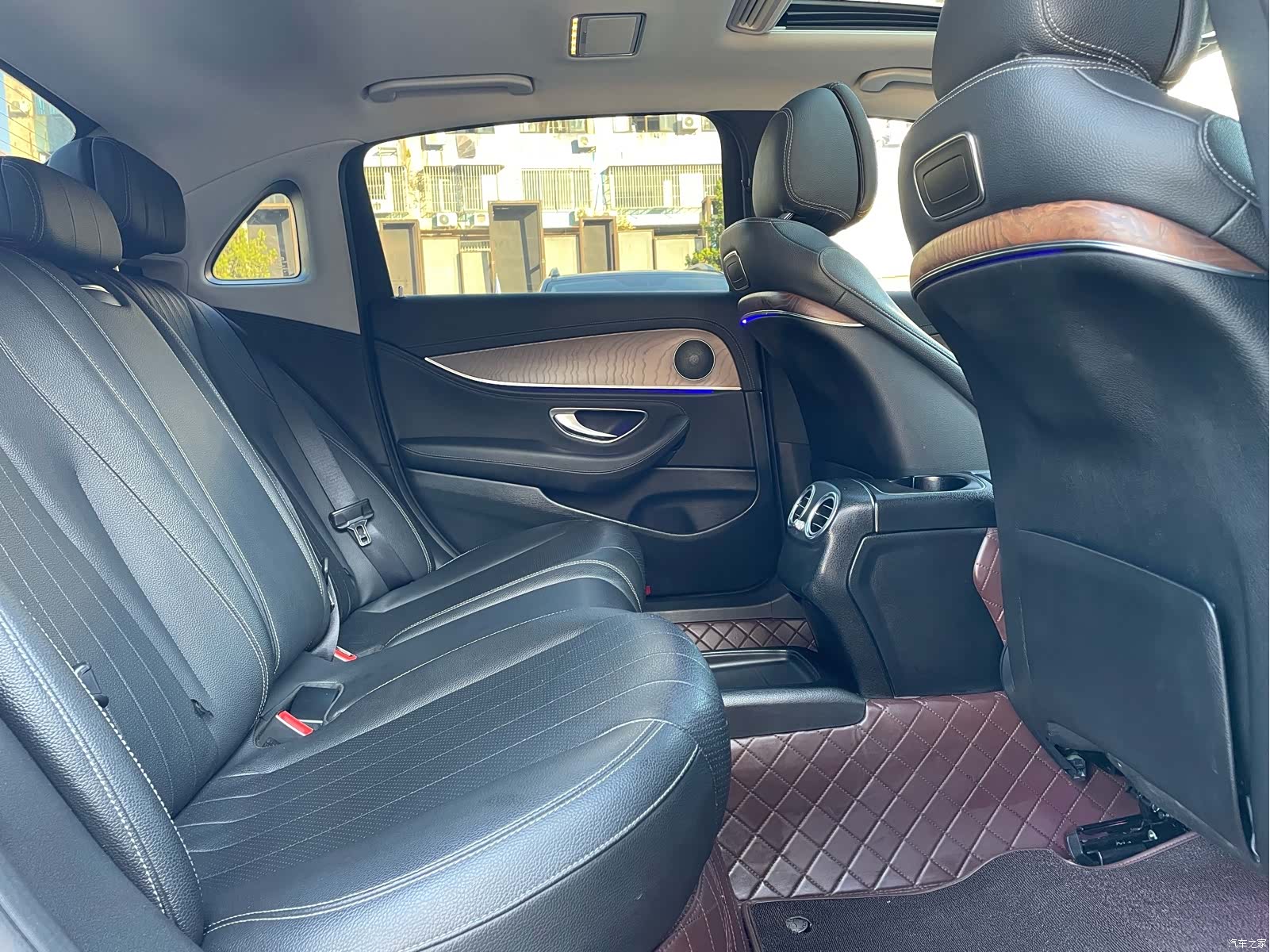 Mercedes-Benz E-Class, 2017 13