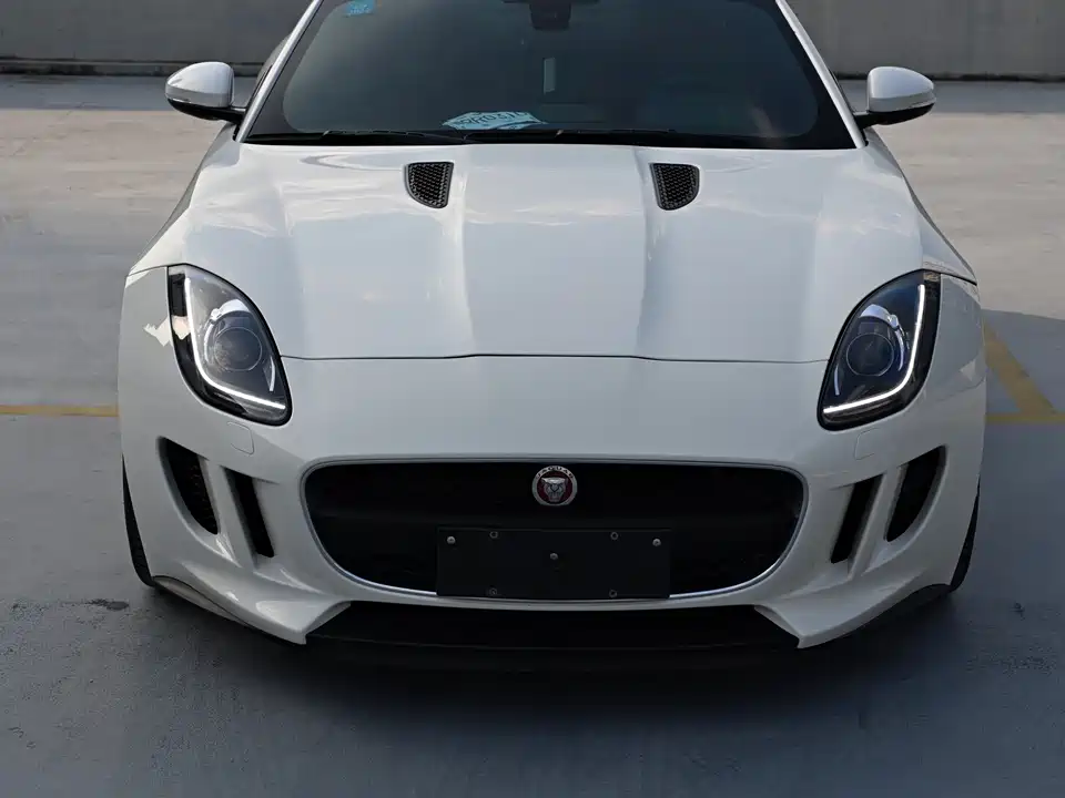 Jaguar F-TYPE