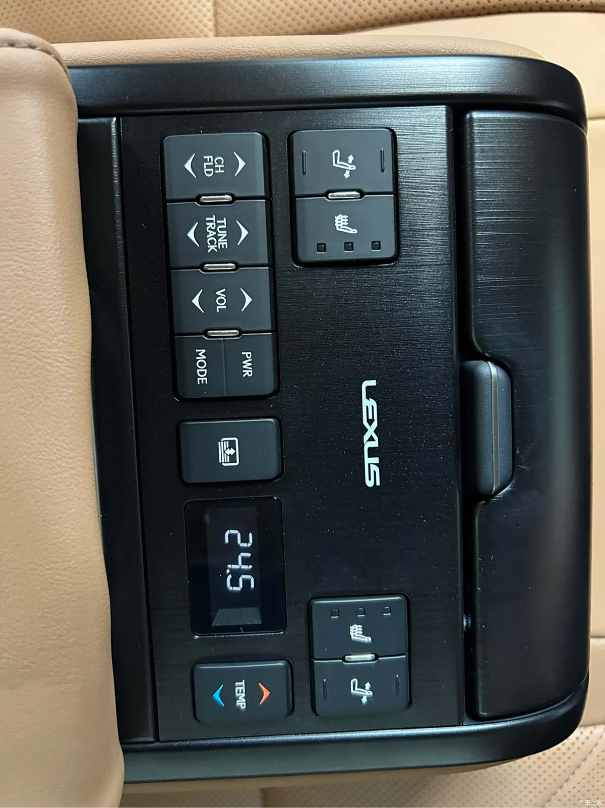 Lexus ES, 2021 31