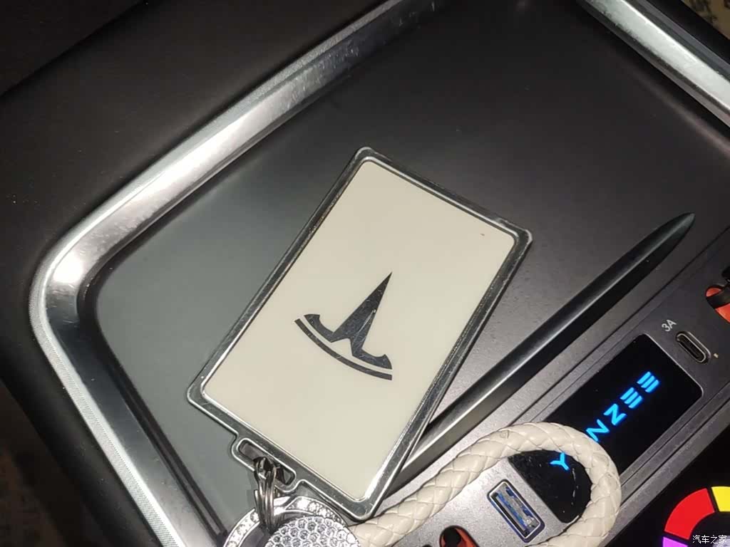 Tesla Model Y, 2021 9