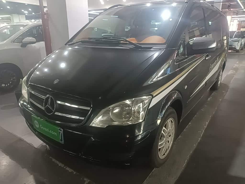 Mercedes-Benz Viano