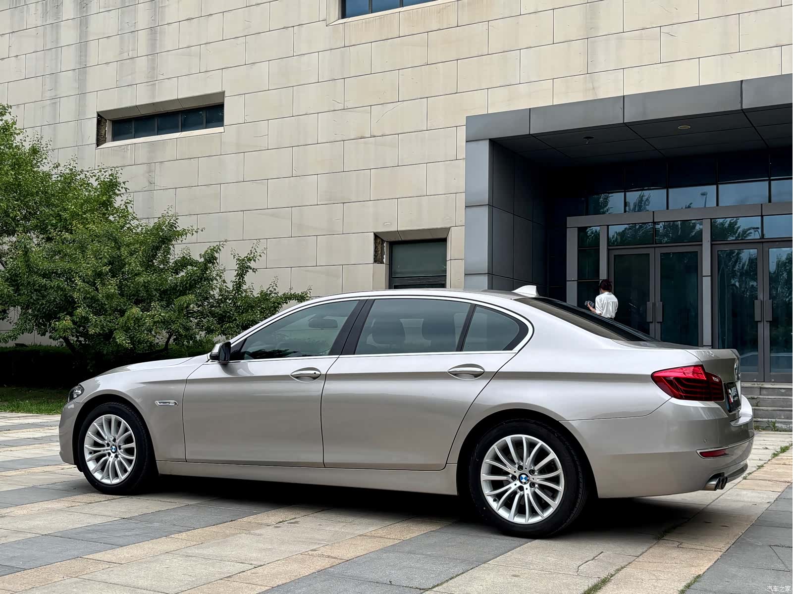 BMW 5 Series, 2014 4