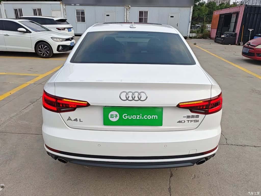 Audi A4L, 2018 6