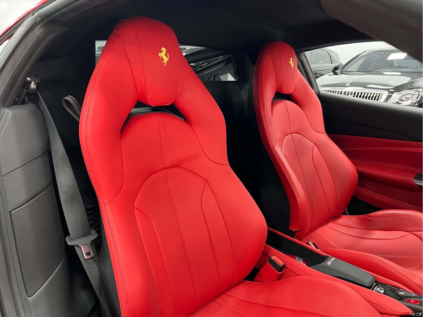 Ferrari F8, 2023 41