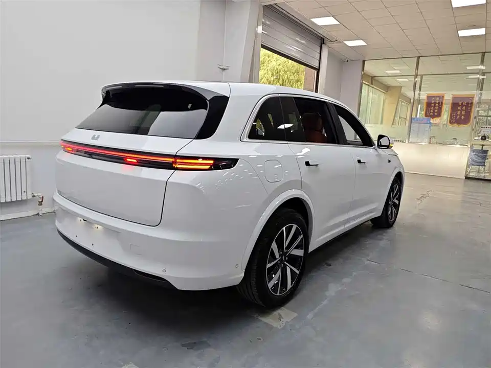 Li Auto Ideal L7