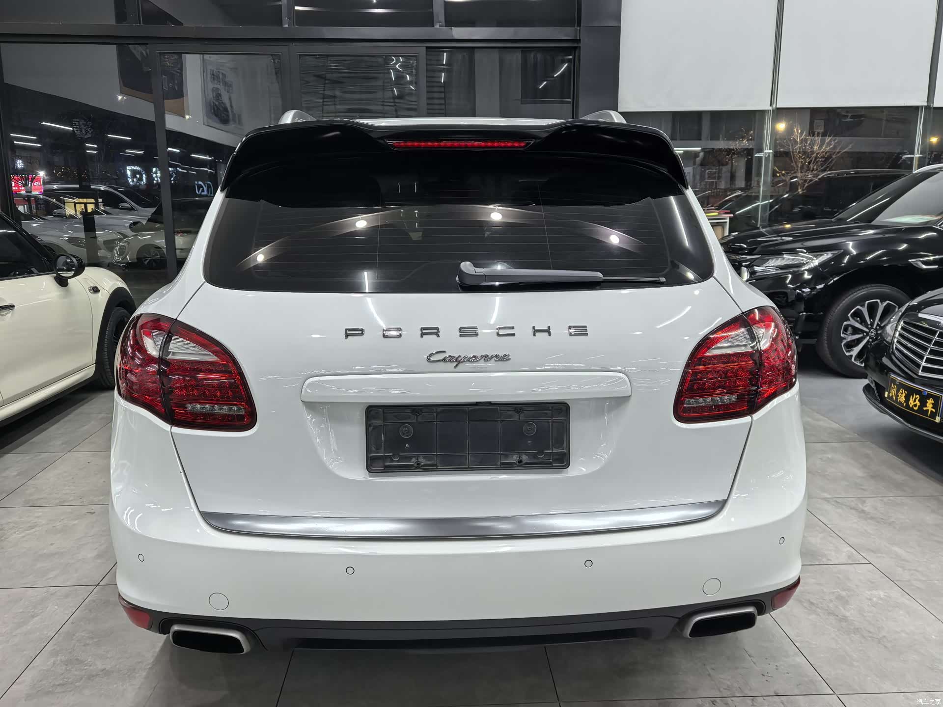 Porsche Cayenne, 2012 все фото
