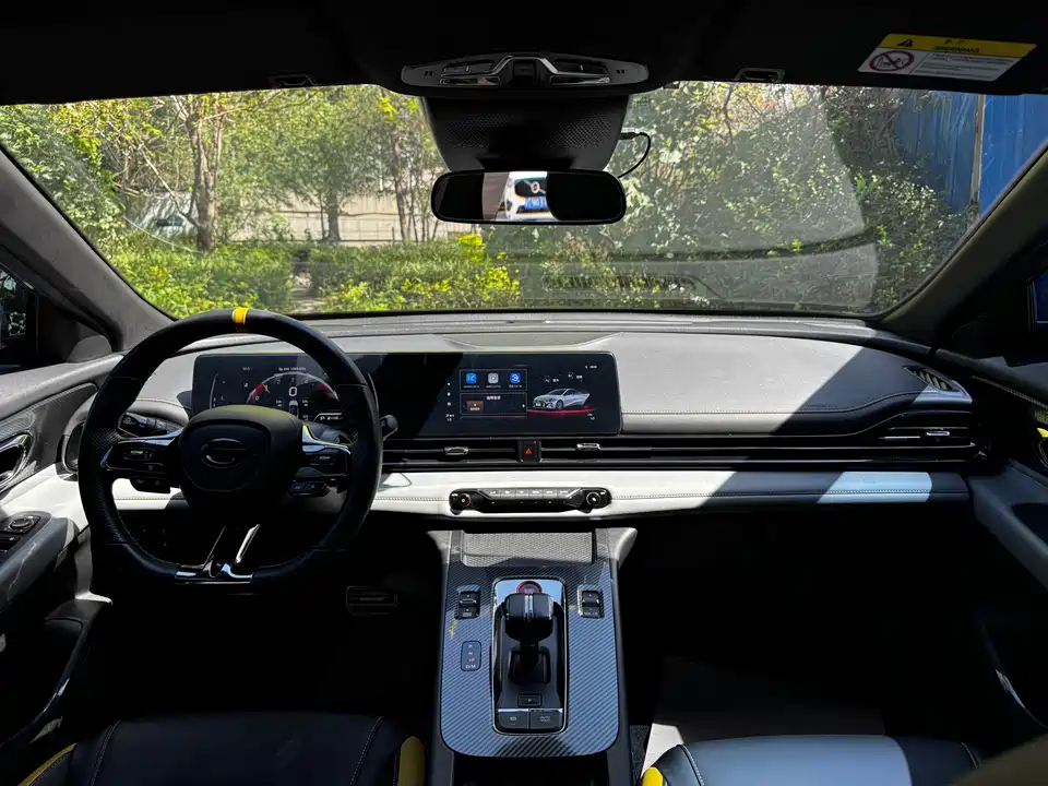 Trumpchi Shadow Leopard