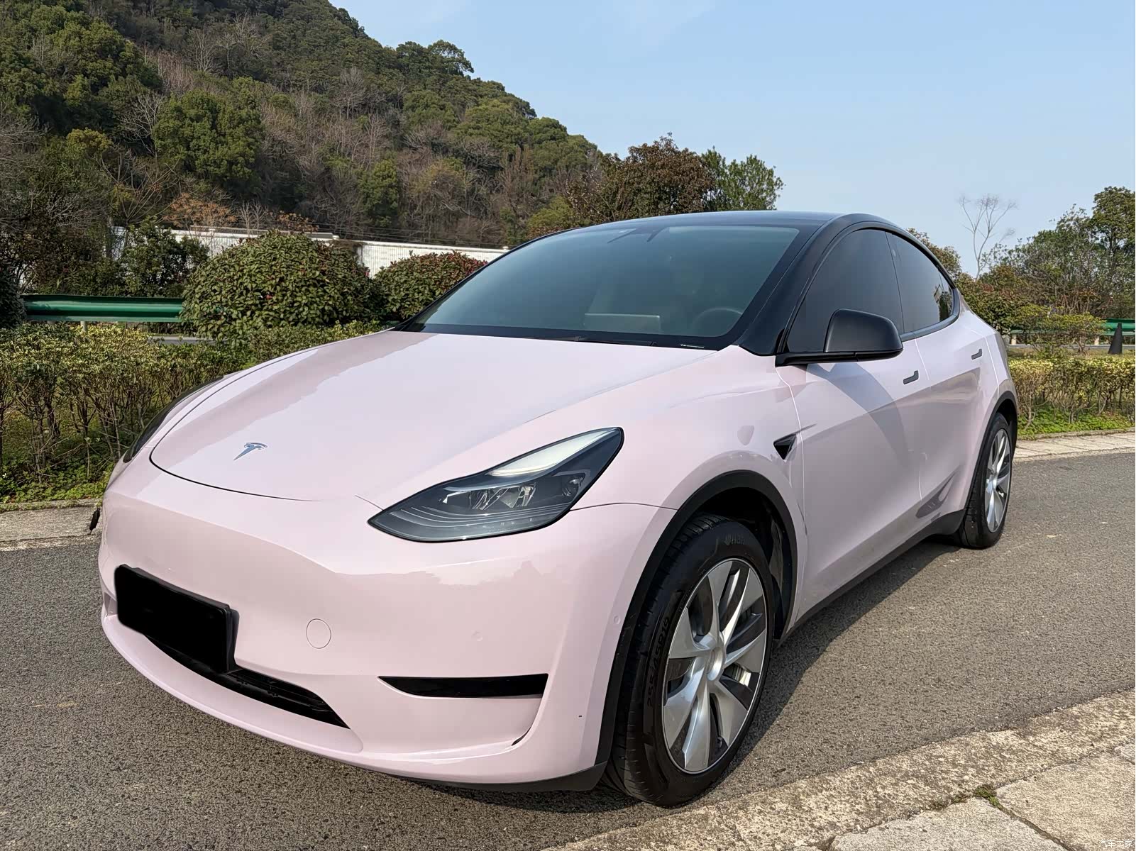 Tesla Model Y, 2022 2