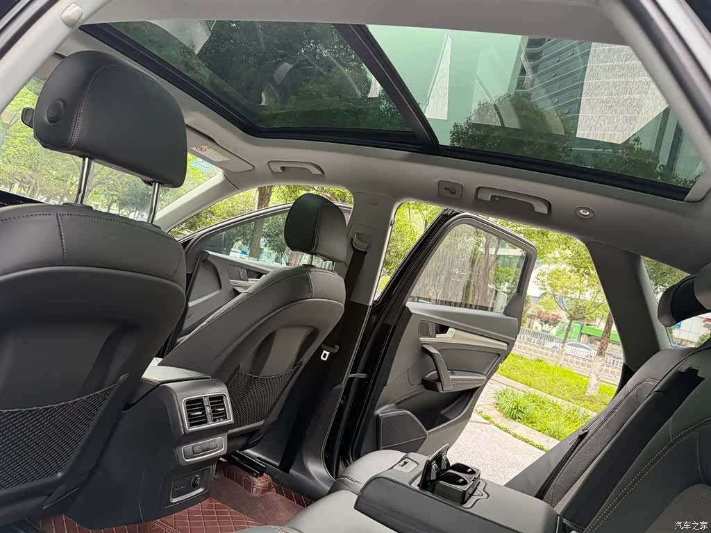 Audi Q5L, 2019 23