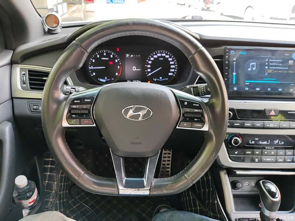 Hyundai Sonata, 2016 11