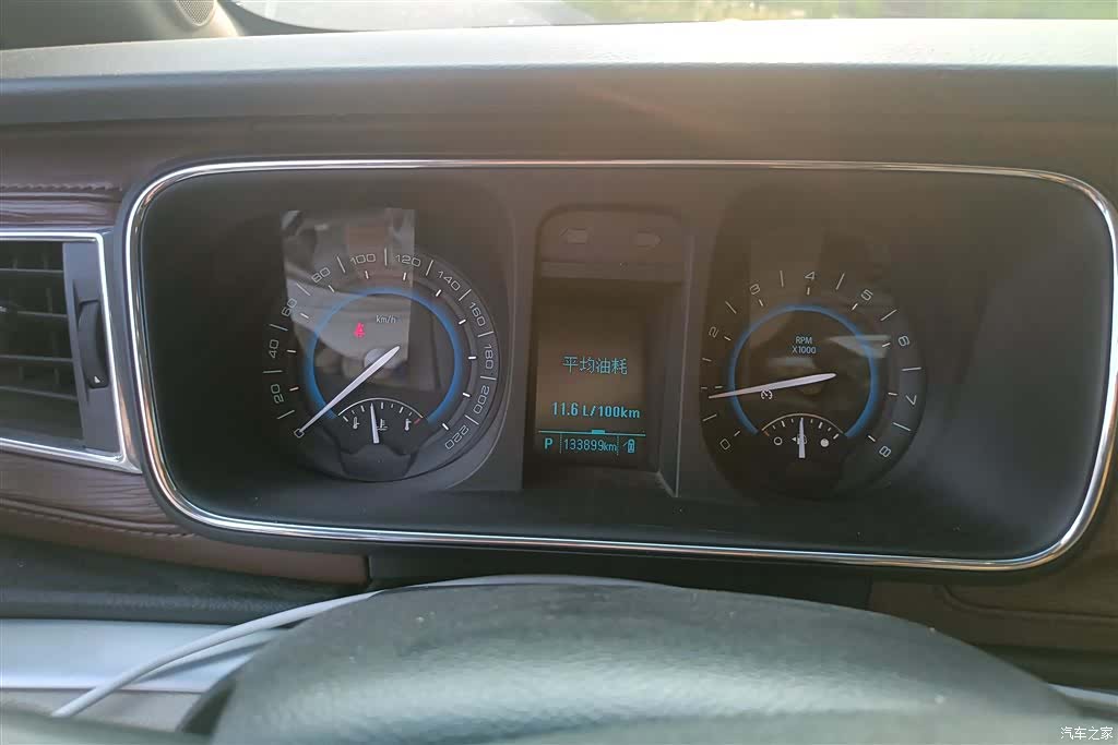 Buick GL8, 2016 14