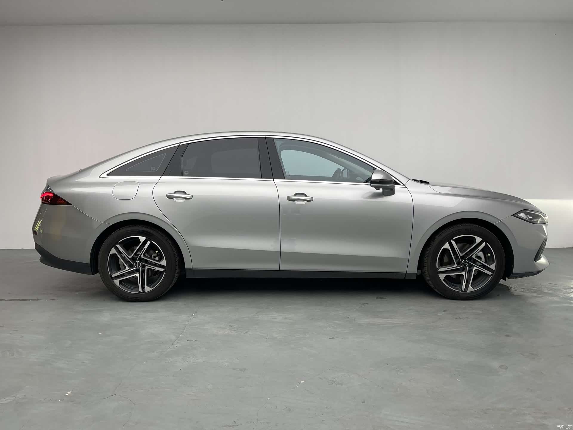 Roewe D7, 2024 11