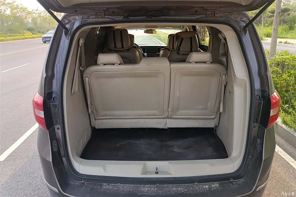 Buick GL8, 2016 4