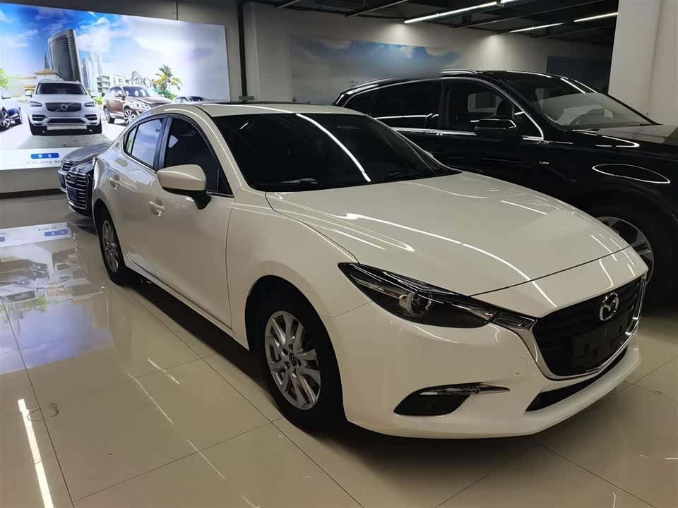 Mazda 3 Angkesaila