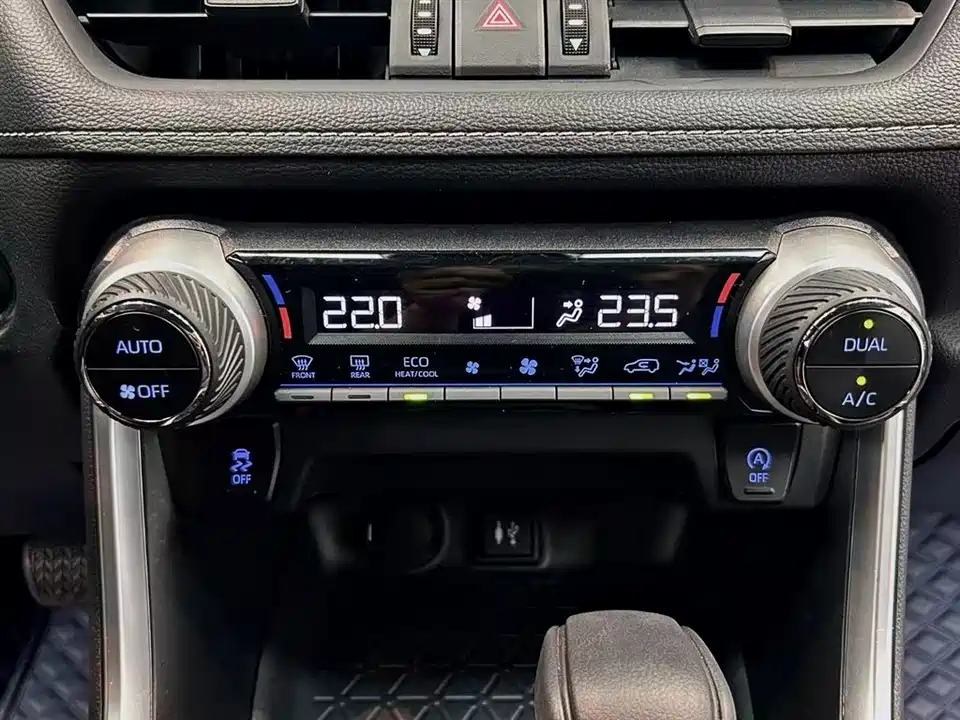 Toyota RAV4 Rongfang