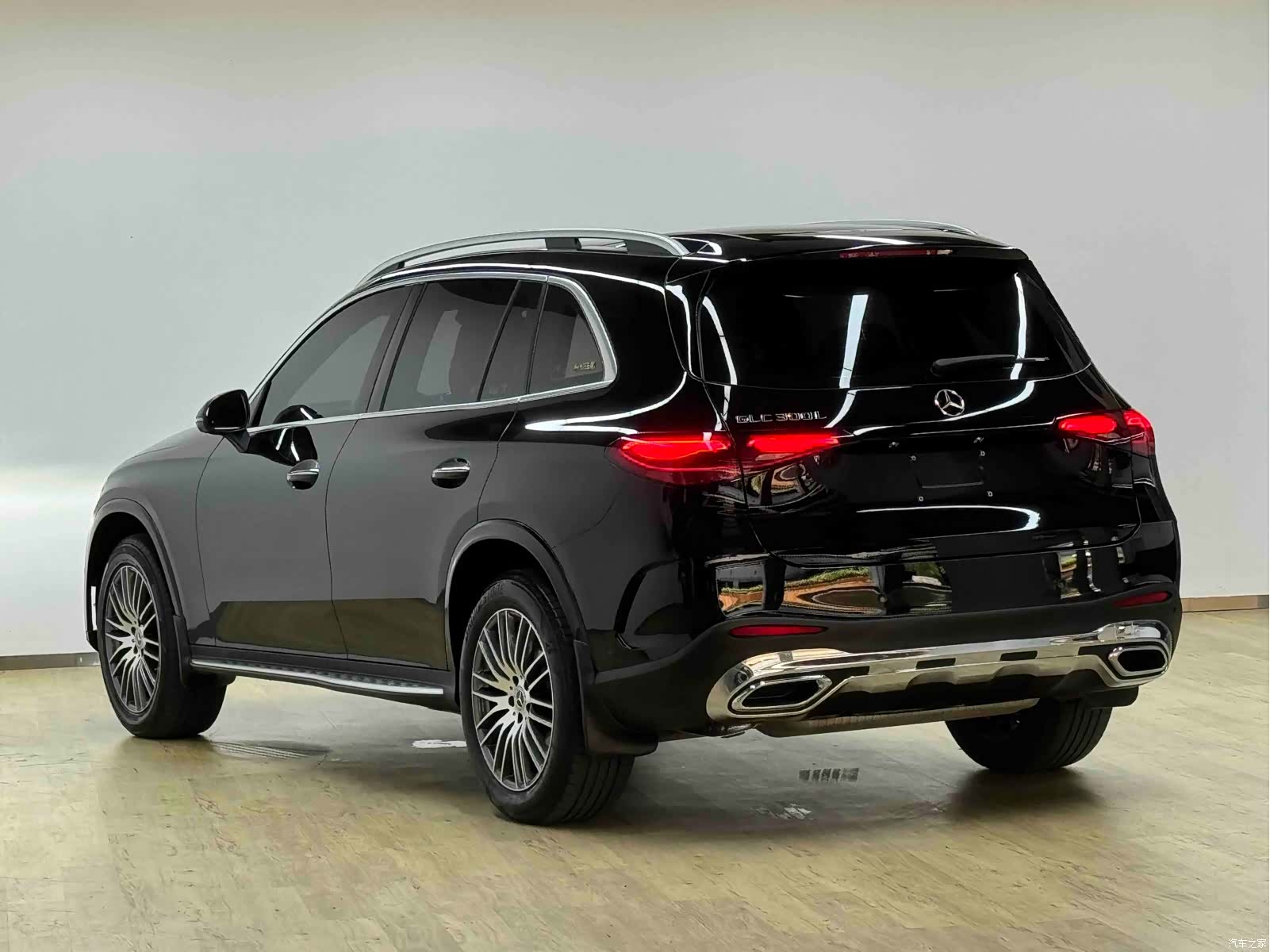 Mercedes-Benz GLC, 2023 26