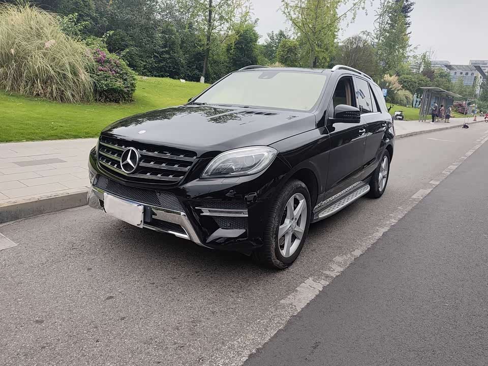 Mercedes-Benz M class