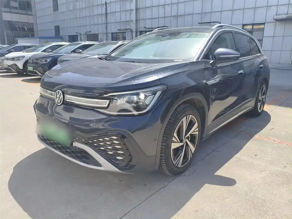 Volkswagen ID.6 CROZZ