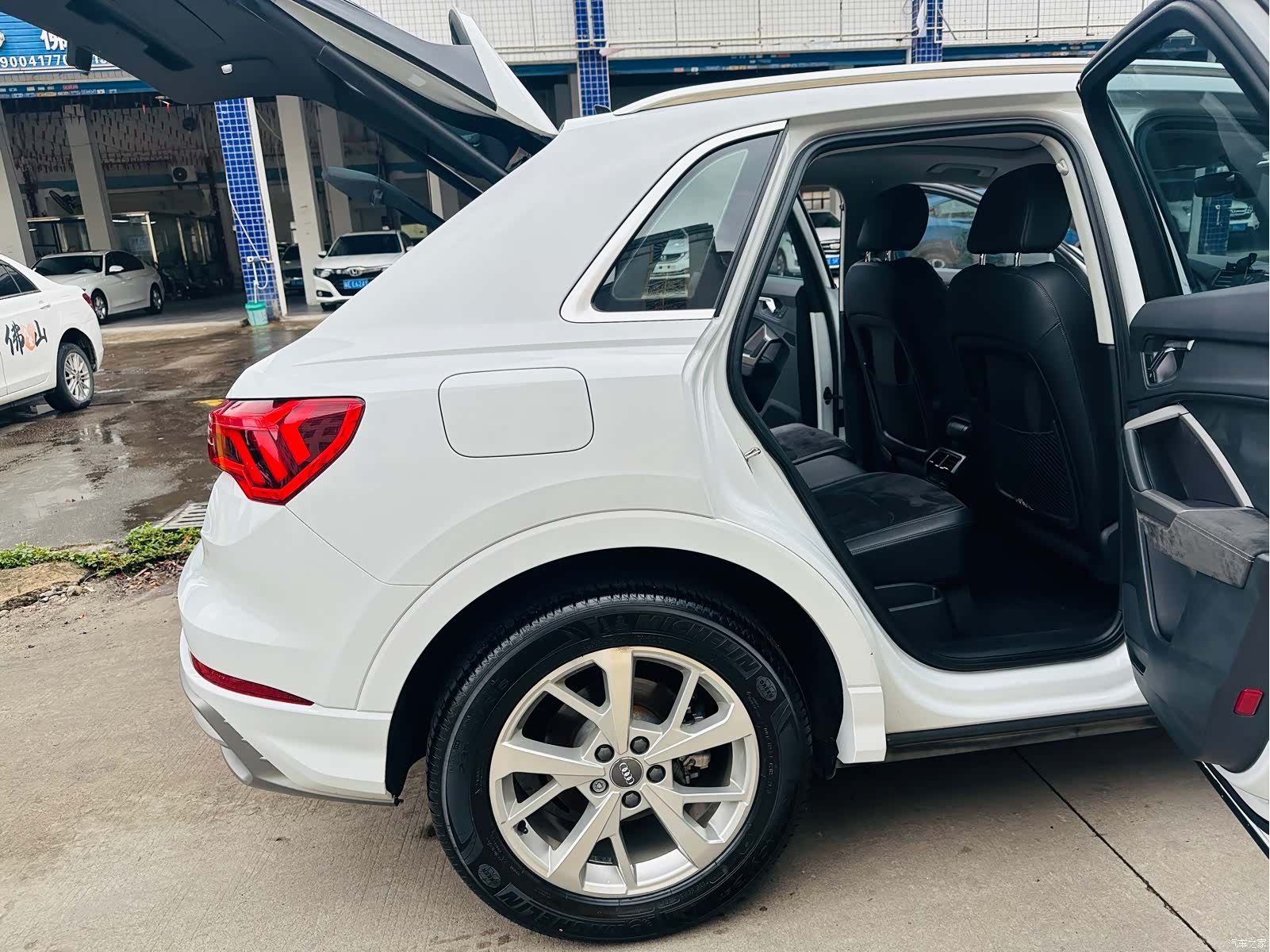 Audi Q3, 2020 8