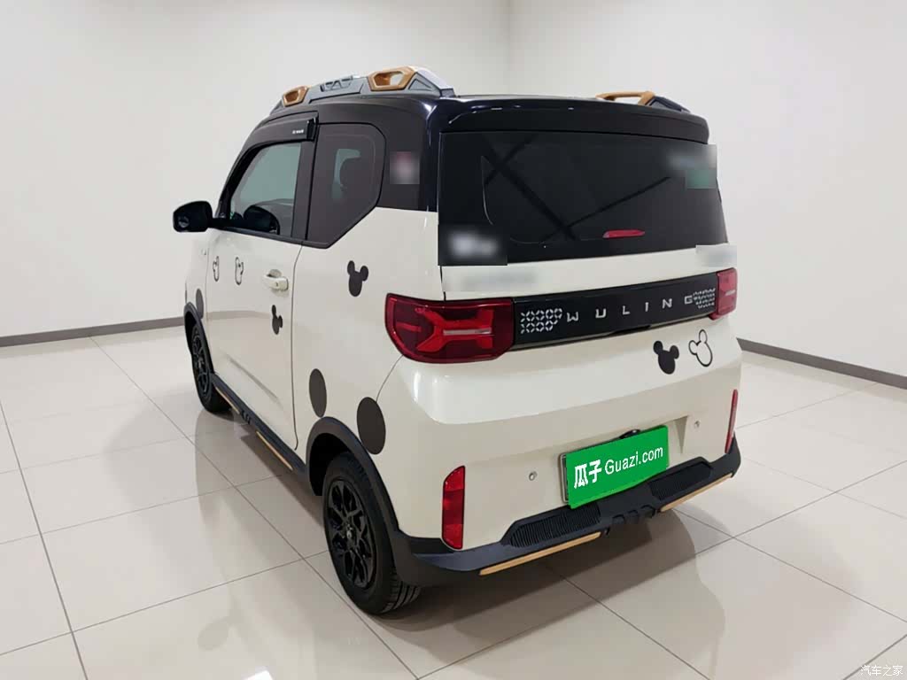 Wuling MINIEV, 2023 4